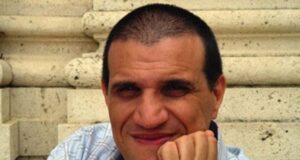 Dialogando “Sulla punta del mare” con Giacomo Pilati Giacomo Pilati Sulla punta del mare