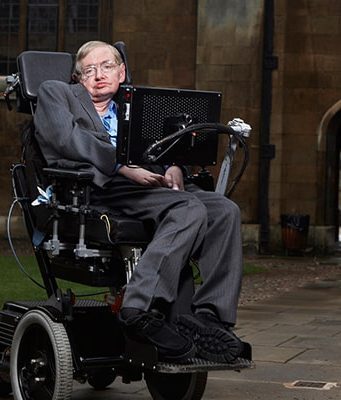 Stephen Hawking, morto lo scienziato che studiò le origini dell’universo Morto Stephen Hawking
