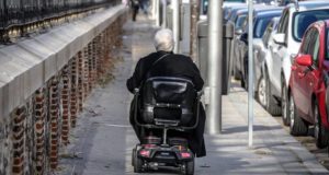 Carrozzine elettriche e scooter per disabili: dove possono circolare Scooter per disabili codice della strada
