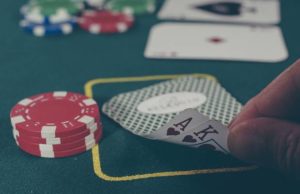 Dalla partita più lunga all’arrivo in tv: le curiosità sul gioco del poker Giocare a carte