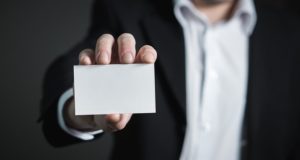 Persuasione: come fare biglietti da visita che attirino Biglietti da visita persuasivi