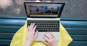 Siti incontri lesbo: le donne si amano online Inviare fax online da pc