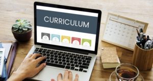 Scrivere un curriculum, suggerimenti per non passare inosservati Scrivere un curriculum
