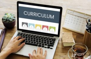 Scrivere un curriculum, suggerimenti per non passare inosservati Scrivere un curriculum