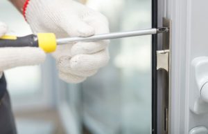 Riparazione finestre: quando è necessaria e quanto costa Riparazione finestre