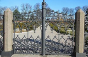 Come scegliere i cancelli in ferro: dona alla tua proprietà un tocco di classe Cancelli in ferro battuto