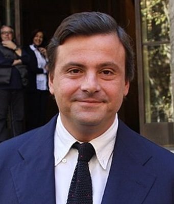 Carlo Calenda dimissioni: la lettera con cui lascia la direzione nazionale del PD Carlo Calenda dimissioni PD