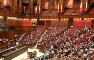 Bicameralismo perfetto: vantaggi e svantaggi Camera dei Deputati