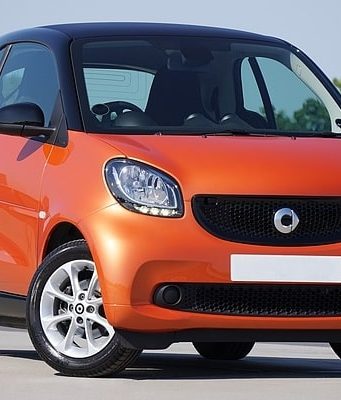 Mobilità green: la diffusione delle colonnine per le auto elettriche Smart motore elettrico