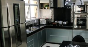 Differenze tra frigo a doppia porta e combinato Differenze tra frigo a doppia porta e combinato