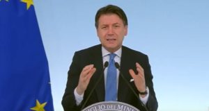 Sondaggi politici oggi, 1 dicembre 2020: Salvini vola, frena il governo Conte Conferenza stampa Giuseppe Conte coronavirus