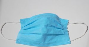 Coronavirus: come vanno gettati e smaltiti mascherina e guanti Coronavirus prezzo mascherine