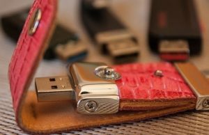 Promozione aziendale, le imprese puntano sui gadget personalizzati ecologici Gadget personalizzati