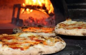 I piatti italiani più conosciuti nel mondo Pietra refrattaria pizza