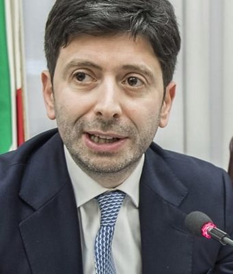 Coronavirus, Speranza: “I numeri ci dicono che l’epidemia è ancora in corso” Roberto Speranza