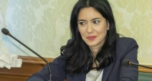 Scuola: la ministra Azzolina contro la Regione Piemonte sul controllo della temperatura Lucia Azzolina