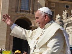 Unioni civili per le coppie gay: Papa Francesco dice sì Papa Francesco