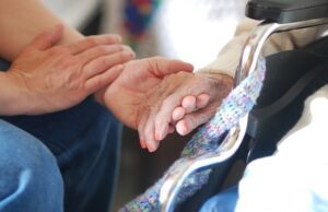 Le spiegazioni dell’Inps per le pensioni di invalidità Giovani e anziani lockdown