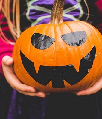 Halloween in tempo di Covid: tra tour virtuali e app da scaricare Halloween 2020 per i bambini