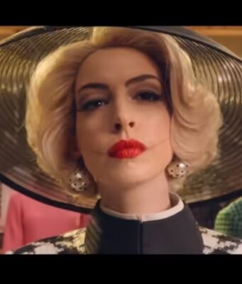 The Witches, il film: Halloween a casa tua Le streghe Anne hathaway