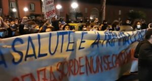 Scontri e tensione ieri in diverse città italiane durante le manifestazioni Proteste Dpcm