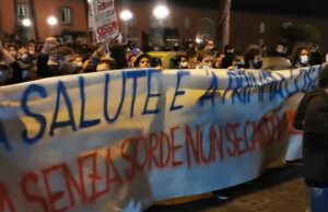 Scontri e tensione ieri in diverse città italiane durante le manifestazioni Proteste Dpcm