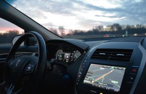 Come proteggere l’auto dal sole e dalle alte temperature Proroga revisione auto e patenti