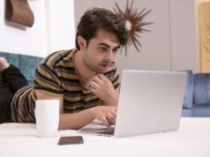 Strategie per il lavoro da remoto durante la stagione estiva Smart working e lavoro da remoto