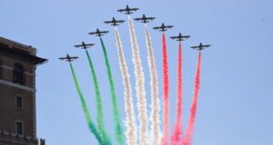 #iocicredo: il claim delle celebrazioni del 4 novembre Frecce tricolore