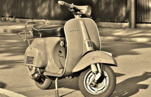 Storia ed evoluzione di un mito italiano: la Vespa 50 special Vespa 50 Special