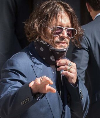 Mad Mikkelsen sostituisce Johnny Depp nel film Animali fantastici 3 Johnny Depp perde la causa in tribunale