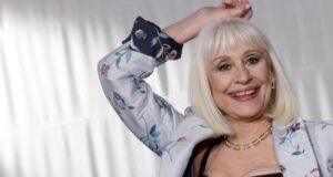 The Guardian celebra Raffaella Carrà come icona degli anni ’70 Raffaella Carrà