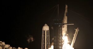 Lanciata la Crew Dragon, la capsula spaziale di Elon Musk Crew Dragon Elon Musk