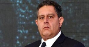 Giovanni Toti, il tweet sugli anziani: “Non è ghetto, è protezione” Giovanni Toti presidente Liguria