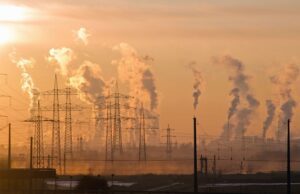 Inquinamento atmosferico: nel 2019 morti quasi 500 mila neonati Inquinamento atmosferico