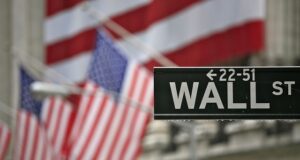 Voto elezioni Presidente USA incerto: volatilità sulle Borse Borsa Wall Street