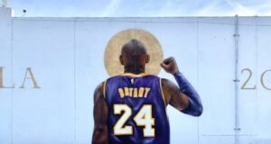Basket NBA, un anno senza Kobe Bryant e Gianna Kobe Bryant murales