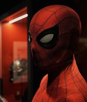 Mattia Villardita: il Supereroincorsia che fa visita ai bambini in ospedale vestito da Spiderman Mattia Villardita Spiderman