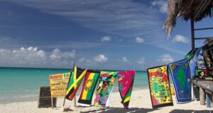 Come scegliere il telo mare: consigli per tutta la famiglia Come scegliere telo mare