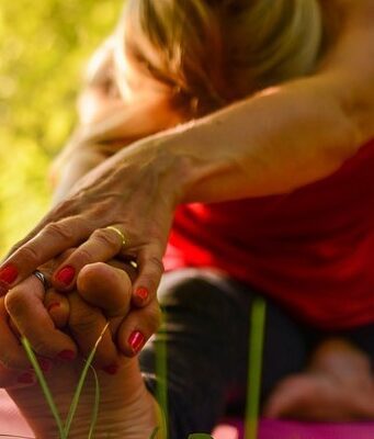 Esercizi e dieta per tenersi in forma prima delle festività Esercizi e dieta per le festività