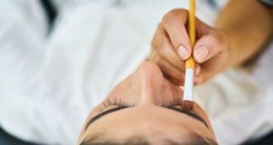 Differenza tra microblading e tatuaggio sopracciglia Microblading