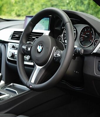 BMW XM Concept: caratteristiche tecniche e prezzo BMW X5 Concept caratteristiche tecniche e prezzo