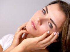Fondotinta: come scegliere quello perfetto Trucco effetto lifting