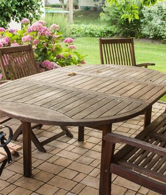 Come arredare il giardino in primavera: idee funzionali e sostenibili Tavoli e sedie da giardino: opinioni e consigli utili