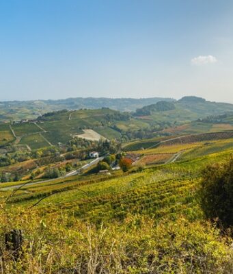 Borghi da visitare in autunno: l’idea per un weekend Visitare Barolo in autunno