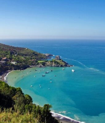 Viaggiare low cost in estate 2025: trucchi e mete economiche Vacanze in Calabria