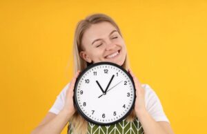 Ora solare ottobre 2022: quando dobbiamo spostare le lancette? Ora solare ottobre 2022