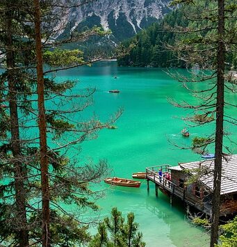 Vacanza a Brunico: alla scoperta del suo territorio Lago di Braies