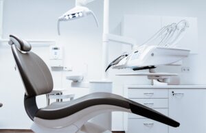 Ortodonzia invisibile: sorridere senza preoccupazioni Dentista low cost Italia