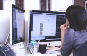 Come sfruttare l’intelligenza artificiale nel campo dell’e-learning Lavoro ufficio